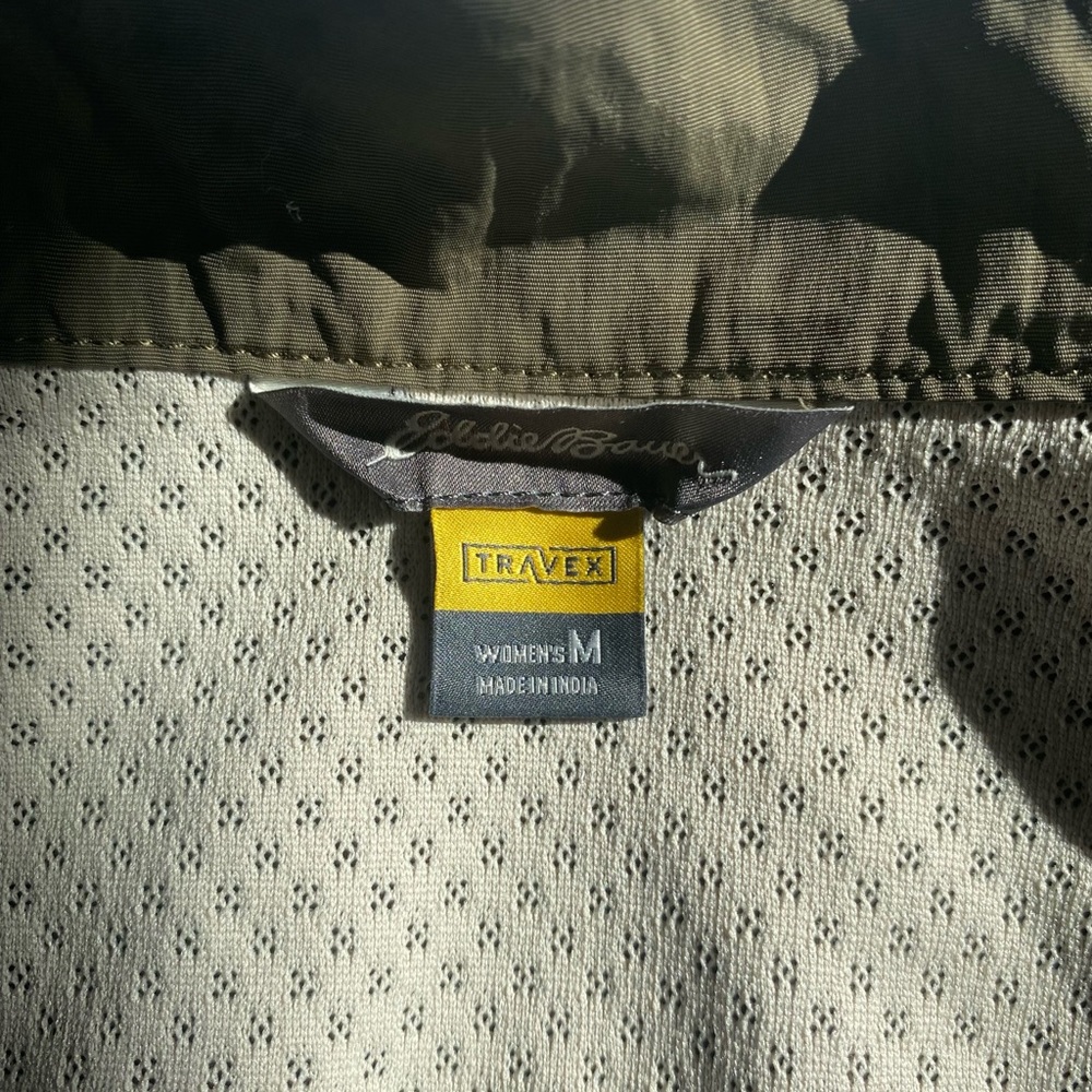 Eddie Bauer Travex vest, Women’s Medium - Picture 7 of 10